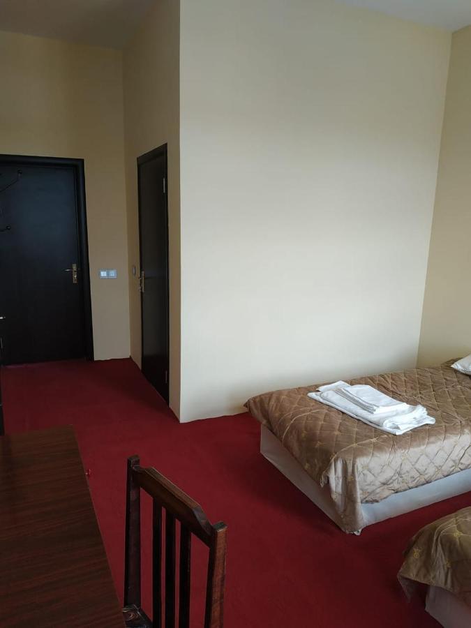 Hostel One 렌케란 외부 사진