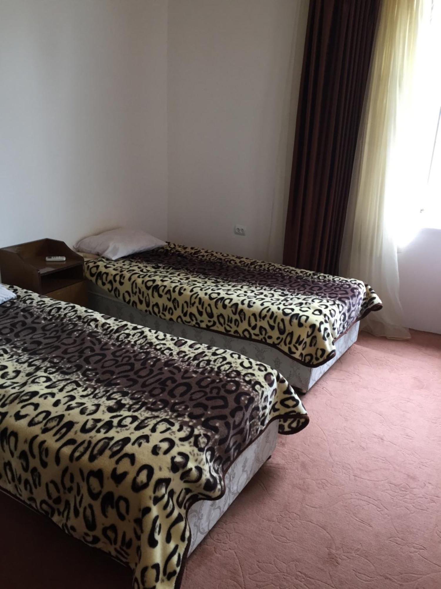 Hostel One 렌케란 외부 사진